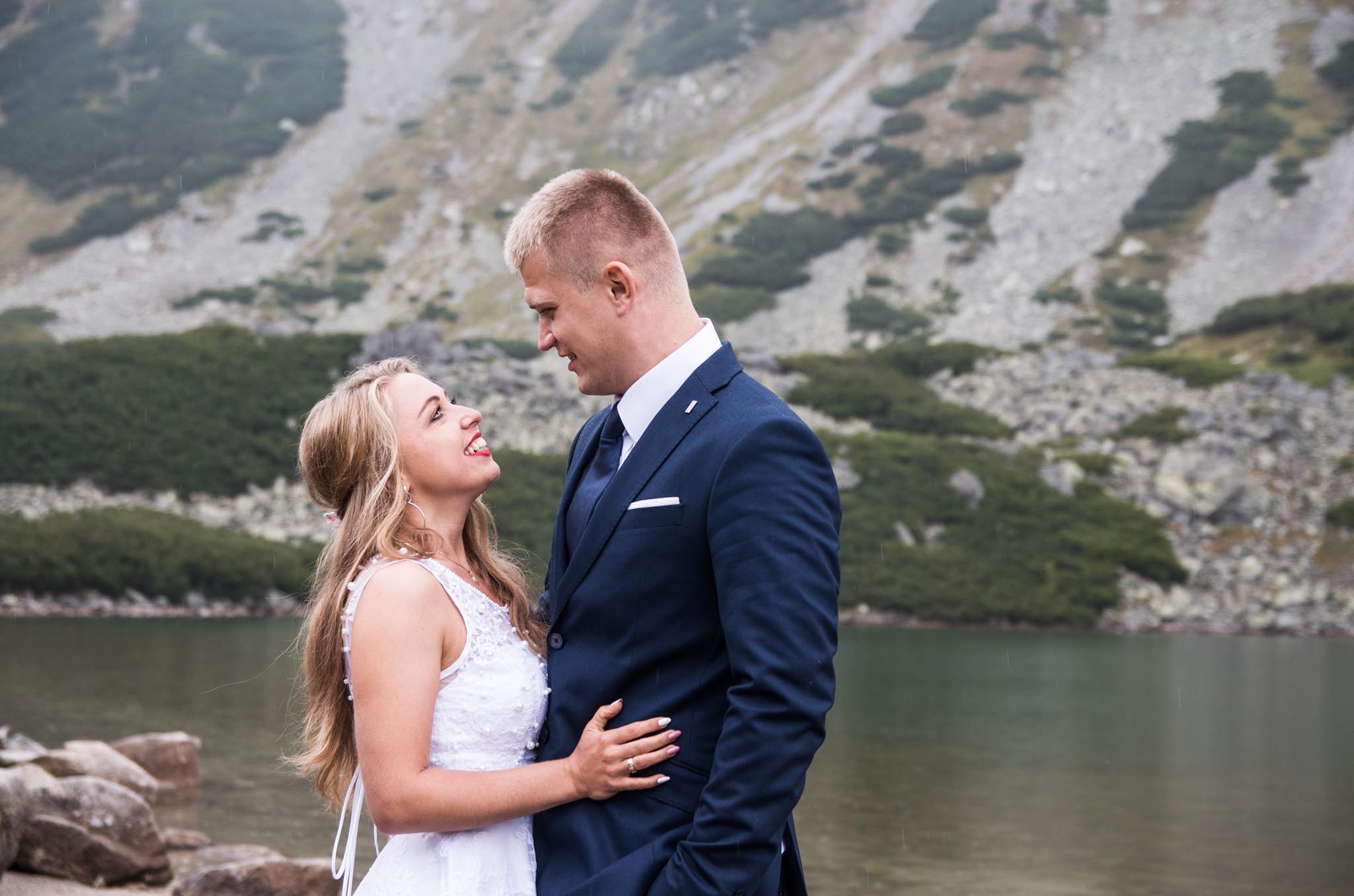 Sesja ślubna w Tatrach- Dolina Pięciu Stawów Polskich